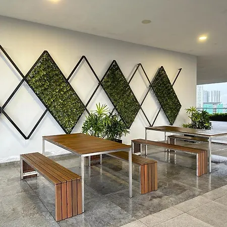 Sks Pavillion Cozy Studio With Netflix Wifi Car Park Johor Bahru Exterior photo